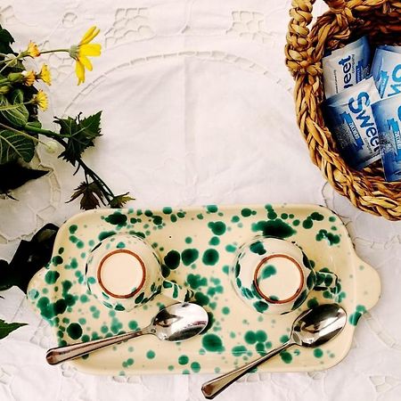 オストゥーニ Mareulivi Bed & Breakfast エクステリア 写真