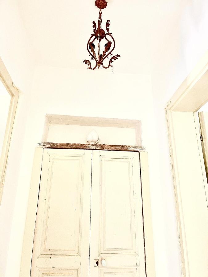 オストゥーニ Mareulivi Bed & Breakfast エクステリア 写真
