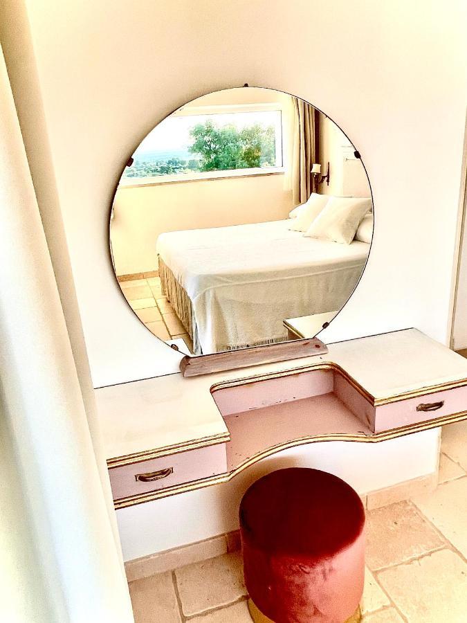 オストゥーニ Mareulivi Bed & Breakfast エクステリア 写真
