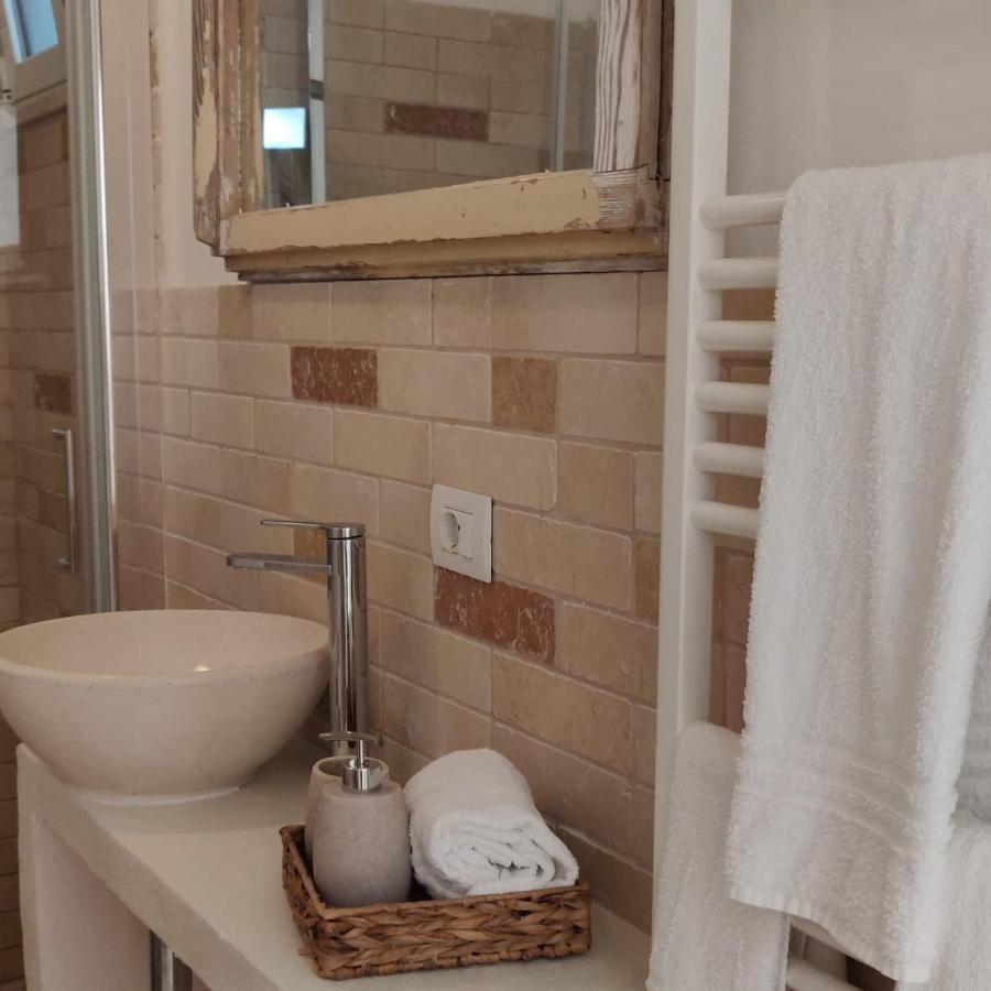 オストゥーニ Mareulivi Bed & Breakfast エクステリア 写真