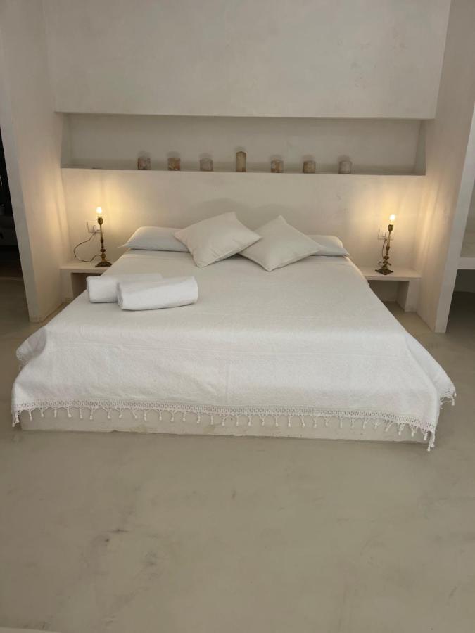 オストゥーニ Mareulivi Bed & Breakfast エクステリア 写真